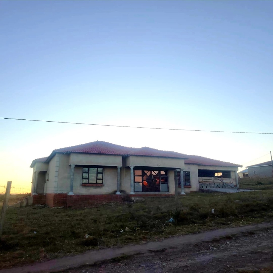 4 Bedroom Property for Sale in East London Rural Eastern Cape